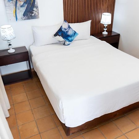 Hotel H4 El Paraiso Eksteriør billede