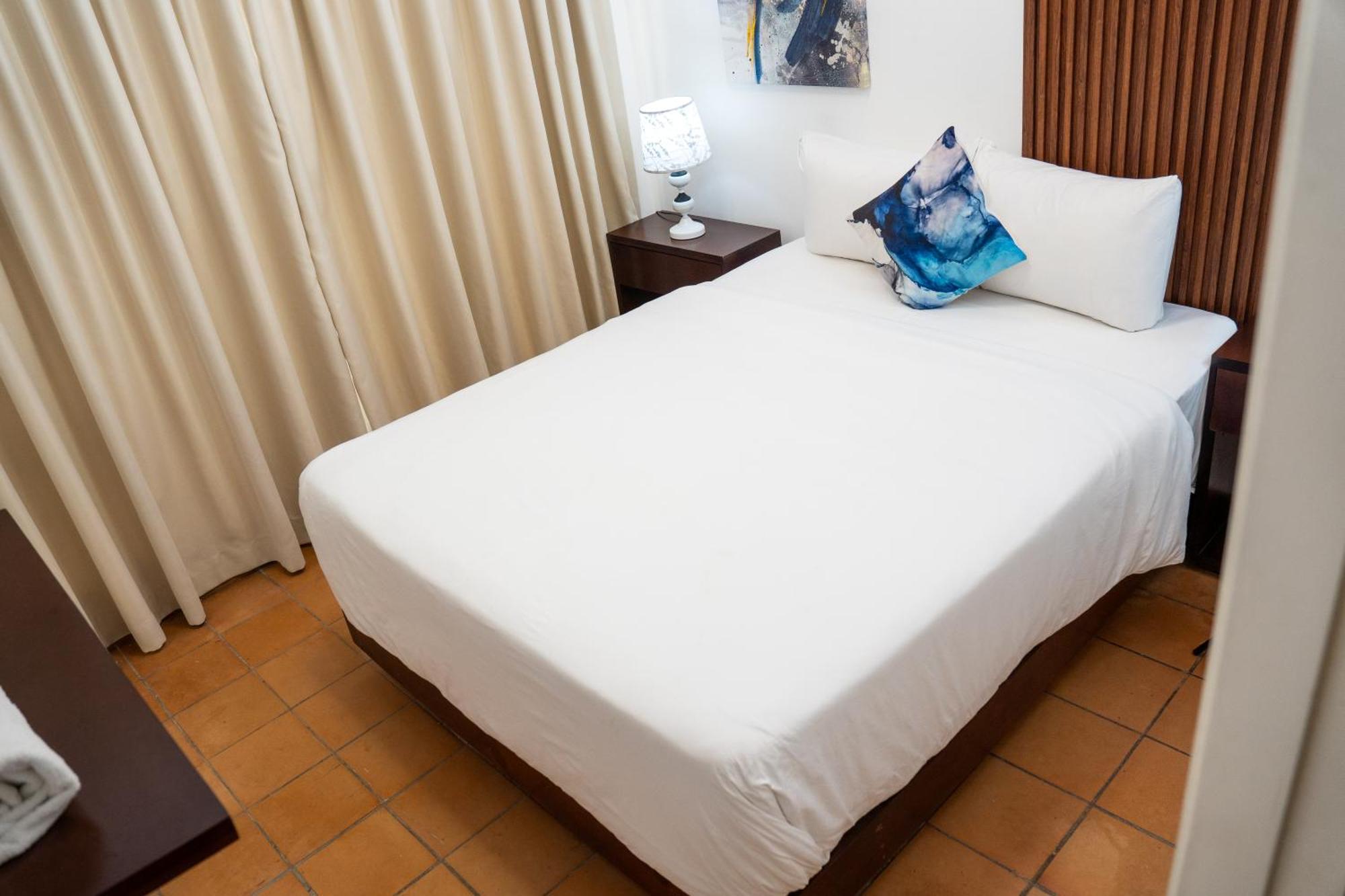 Hotel H4 El Paraiso Eksteriør billede