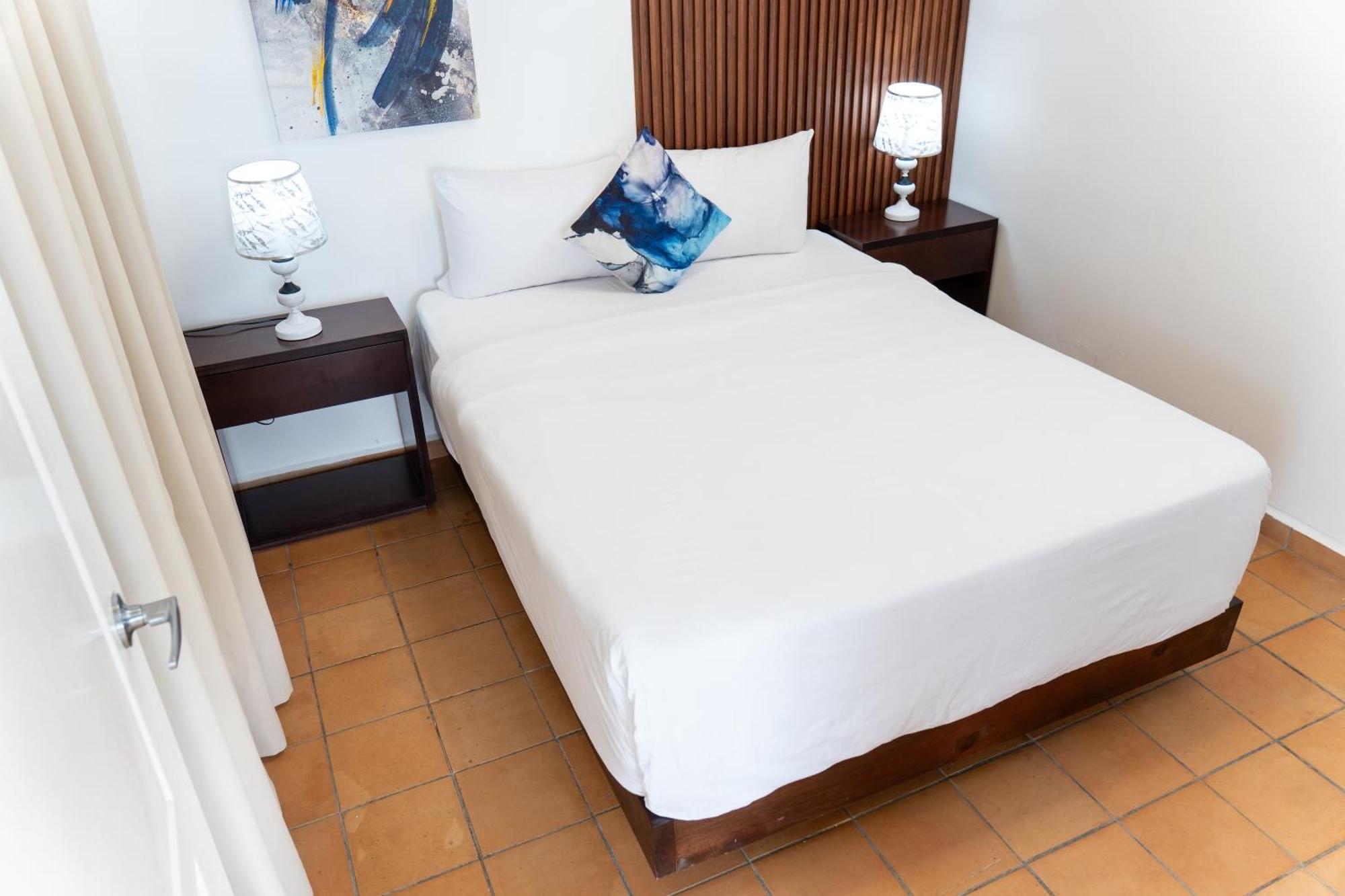 Hotel H4 El Paraiso Eksteriør billede